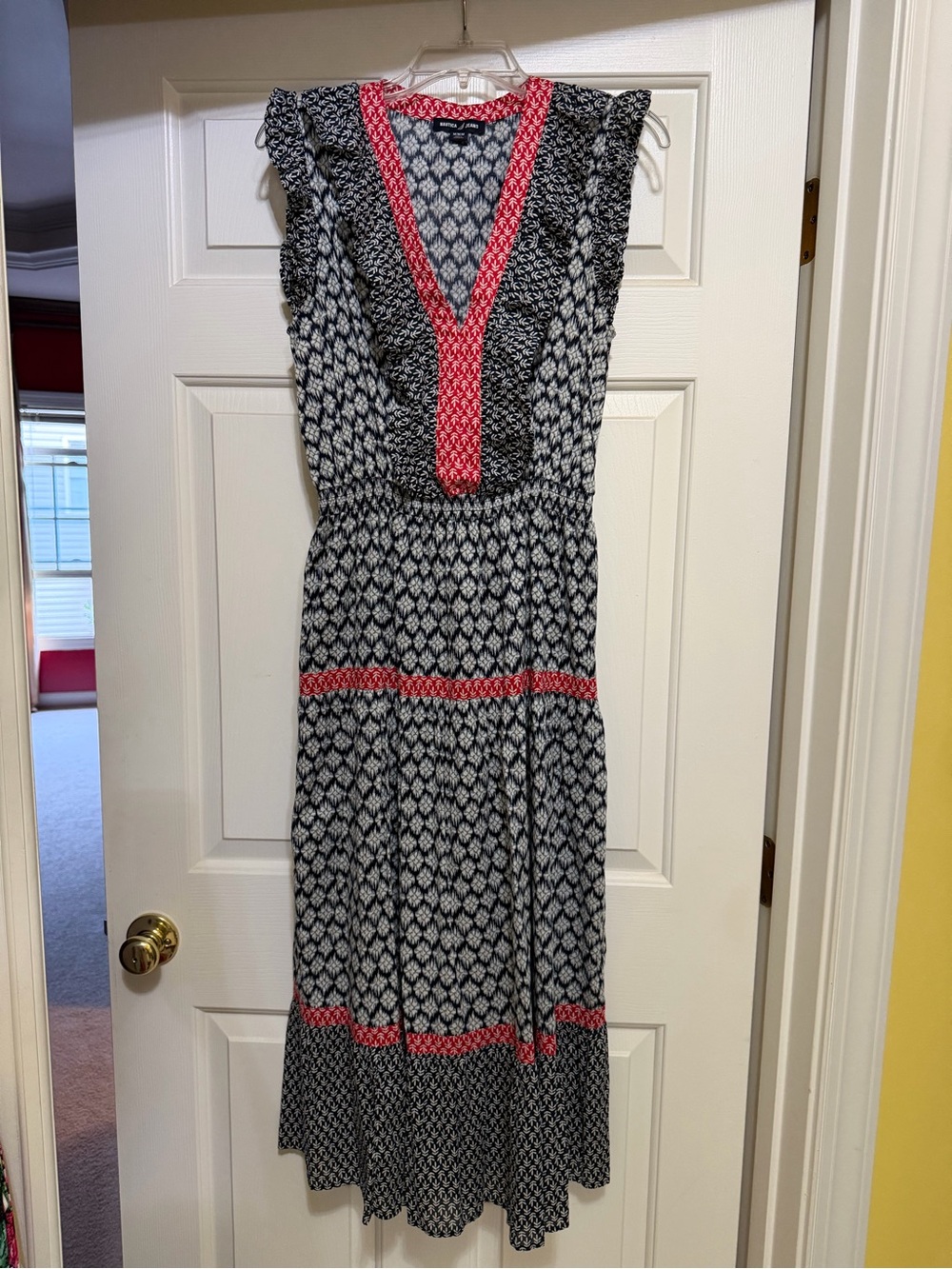🆕⭐️Nautica Black & White Tiered Maxi Dress